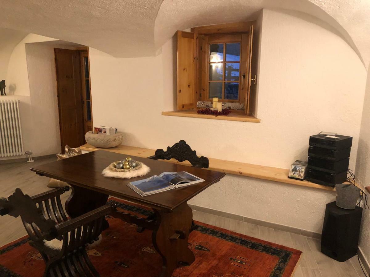 Les Cheminees Apartment La Thuile Bagian luar foto